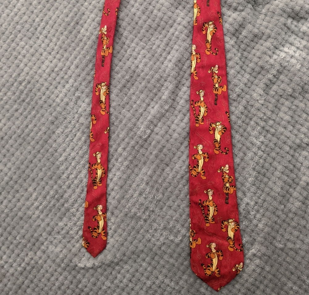 Disney Tigger tie